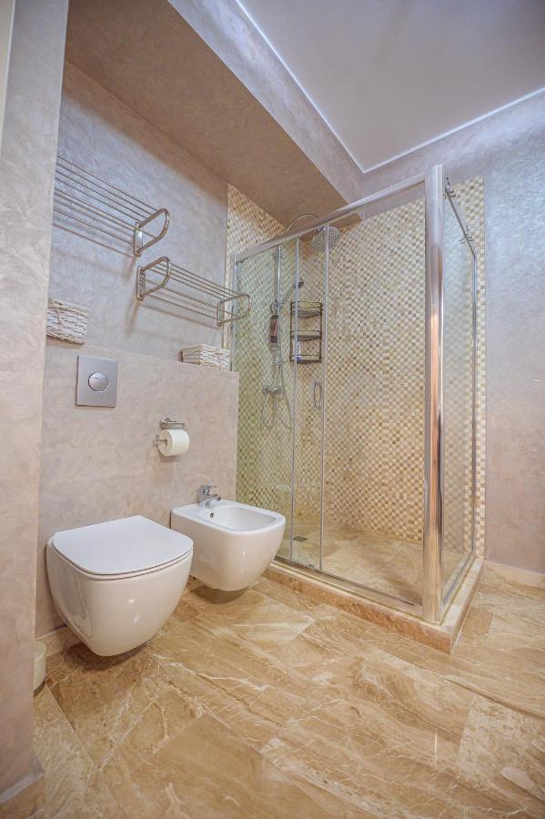 Marble Luxury Apartments Mamaia Buitenkant foto