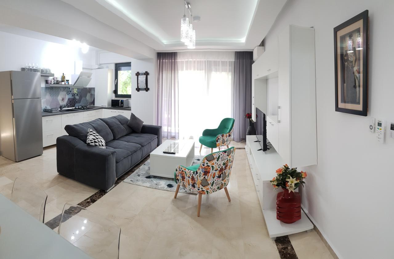 Marble Luxury Apartments Mamaia Buitenkant foto
