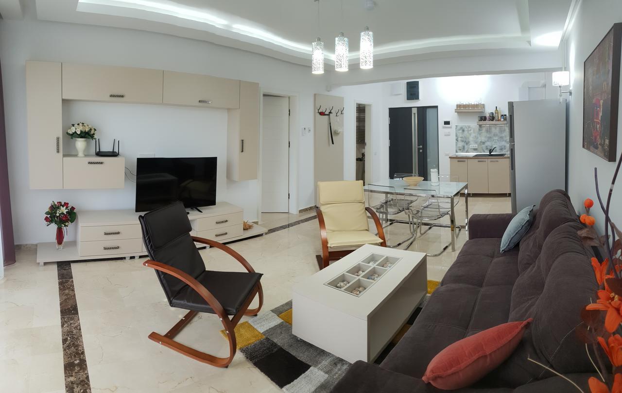 Marble Luxury Apartments Mamaia Buitenkant foto