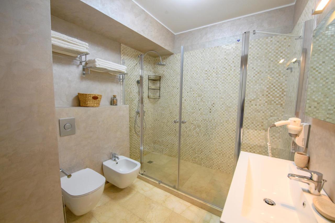 Marble Luxury Apartments Mamaia Buitenkant foto