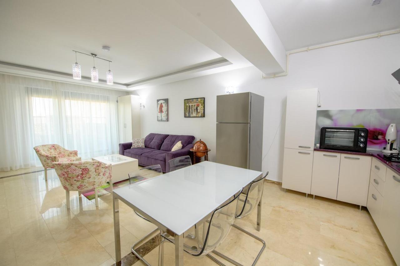 Marble Luxury Apartments Mamaia Buitenkant foto
